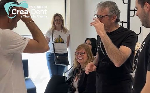 pazienti-italiani-nella-clinica-dentale-a-tirana-1